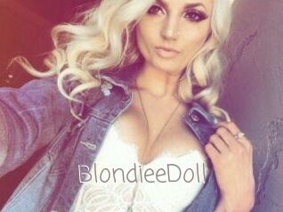 BlondieeDoll