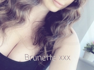 Brunette_xxx