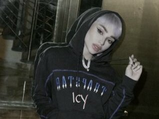 Icy