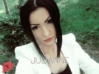 JULIANNE_