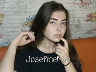 JosefineMia