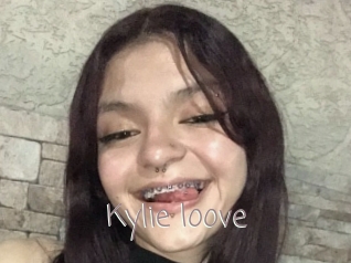 Kylie_loove