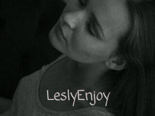 LeslyEnjoy