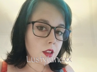 Lustylunaxx