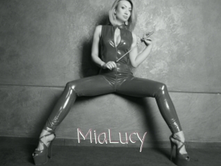 MiaLucy