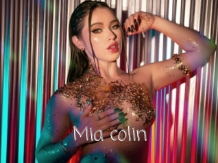 Mia_colin