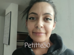 Petitte30