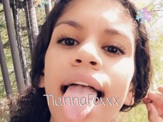 TiannaFoxxx